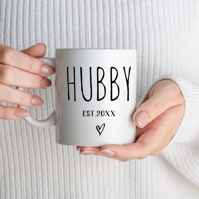 Caneca De Café Anúncio Hubby Est 2024 Para Novo Casamento (Criador carregado)