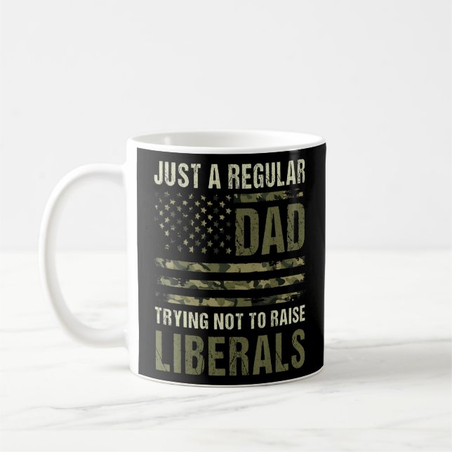 Caneca De Café Apenas Um Pai Regular Tentando Não Levantar Os Lib (Esquerda)