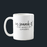 Caneca De Café Aphantasia Funny Citação Olho Negro<br><div class="desc">🖤 eu tenho Aphantasia, e eu criei esta frase brega como uma nod brincalhona para o mundo da imaginação que eu experiencio de forma diferente. Vestir este slogan não é apenas sobre abraçar uma perspectiva única, mas também sobre despertar conversas divertidas e compartilhar uma risada sobre os caprichos de nossas...</div>