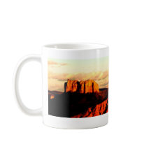 Aprecie um por do sol de Sedona cada dia!