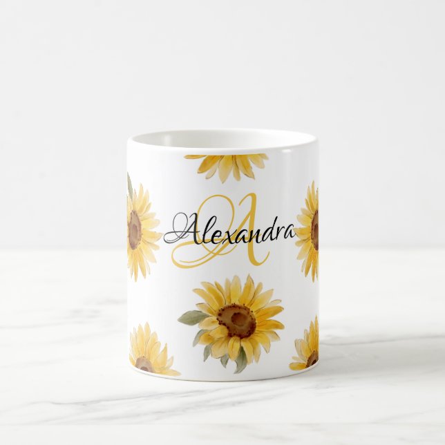 Caneca De Café Aquarela Girassóis | Nome Floral e Monograma Mug (Centro)