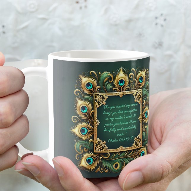 Caneca De Café Armadura de Pavão em Verde Dourado Personalizável  (Criador carregado)