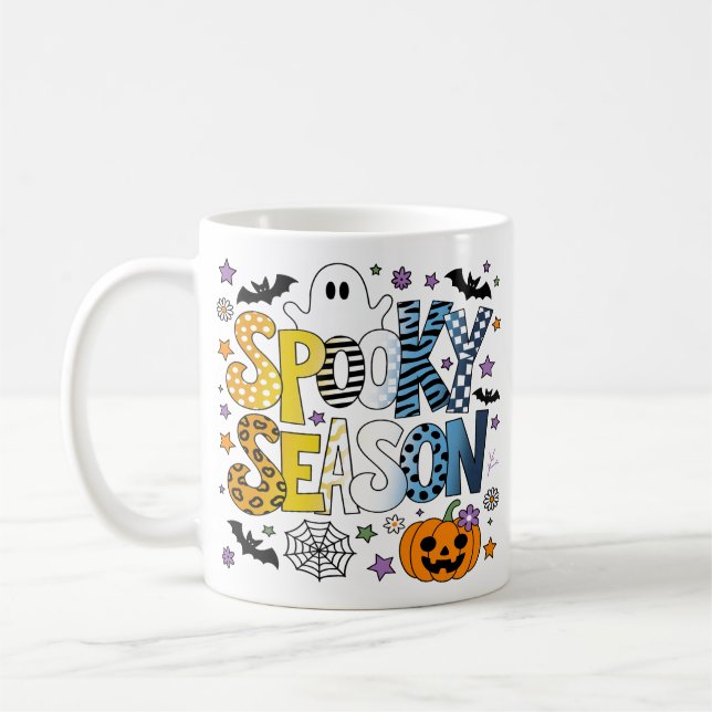 Caneca De Café AroAce Temporada Assustadora de Halloween (Esquerda)