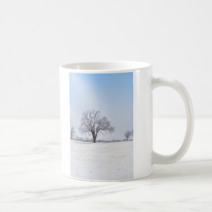 Caneca De Café Árvore de carvalho de inverno em destaque