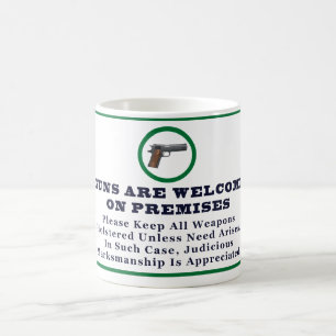 Caneca De Café As armas são bem-vindas no sinal dos locais