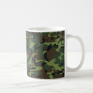 Caneca De Café As forças armadas verdes da floresta camuflam o
