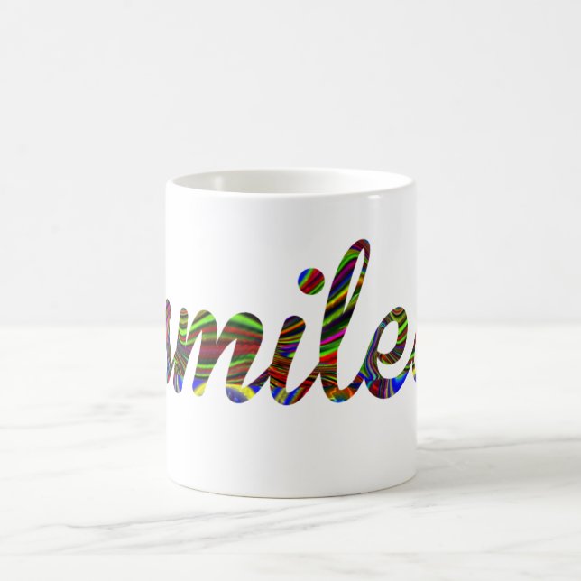 Caneca De Café as impressões positivas dos sorrisos projetam a (Centro)
