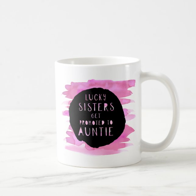 Caneca De Café As irmãs afortunadas obtêm o Auntie promovido (Direita)