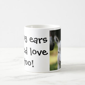 Caneca De Café As orelhas longas precisam o amor demasiado!
