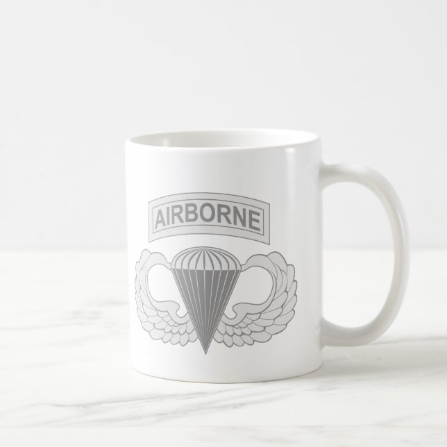 Caneca De Café Asas transportadas por via aérea do salto (Direita)
