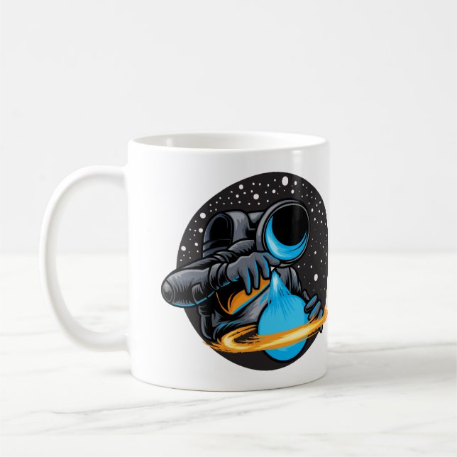 Caneca De Café Astronauta Pinta o Planeta (Esquerda)
