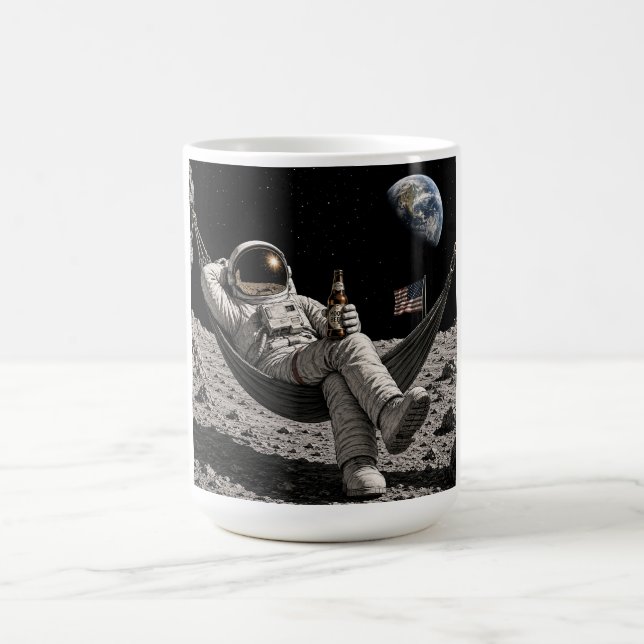 Caneca De Café Astronauta Relaxando com Cerveja na Lua (Centro)