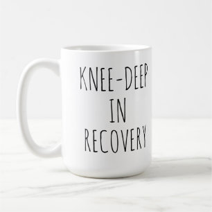 Caneca De Café Até os Joelhos na Recuperação, Presente Pós-Cirurg