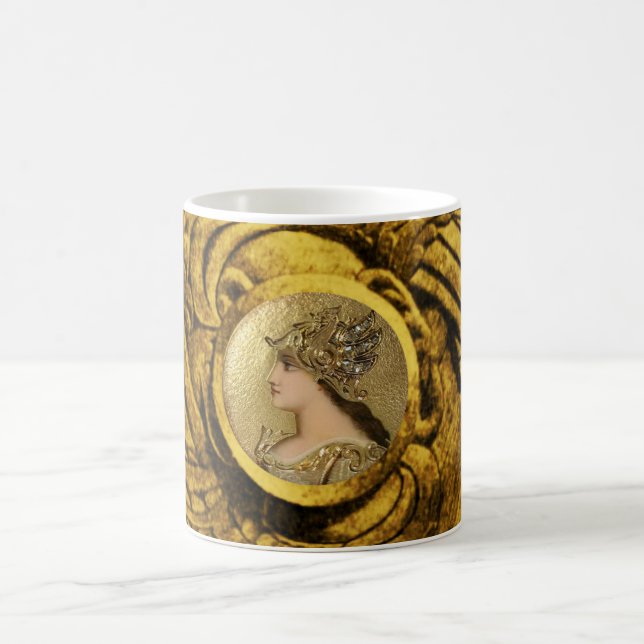 CANECA DE CAFÉ ATHENA PORTRAIT COM HELMET DE OURO E GRIFFINS (Centro)