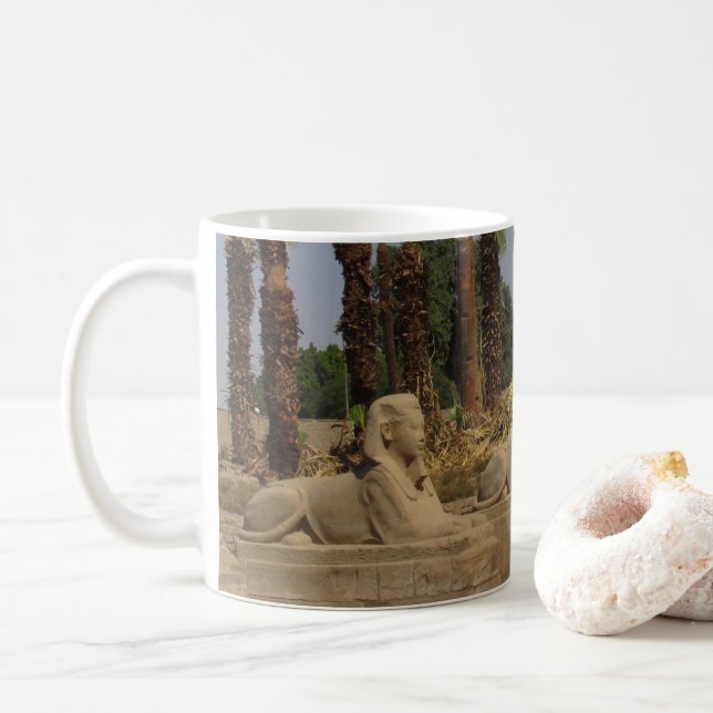 Caneca De Café Avenida de Sphinxes Mug (Com Donut)