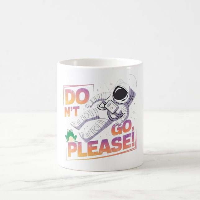 Caneca De Café Aventura Cósmica do Astronauta Flutuando no Espaço (Centro)