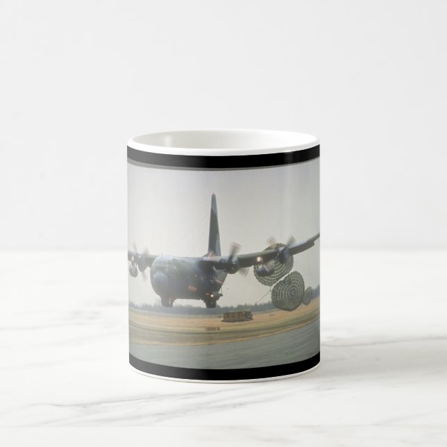Caneca De Café Aviões cargo_Military de C-130 Hercules LAPES (Centro)