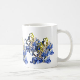 Caneca de café azul da capota