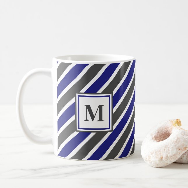 Caneca De Café Azul Escuro e faixas de Cinzas (Com Donut)