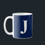 Caneca De Café Azul Marinho Moderno C41 Monograma Inicial Branco<br><div class="desc">Cada caneca apresenta uma inicial única e ousada em branco crocante contra um pano de fundo de cores contemporâneas, oferecendo um toque elegante e personalizado à sua rotina diária. Escolha entre uma variedade de tons modernos para encontrar o par perfeito para o seu estilo ou para presentear alguém especial. Esta...</div>
