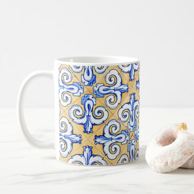 Caneca De Café Azulejos Espanhóis - Azulejo Azul, Amarelo e Branc (Com Donut)