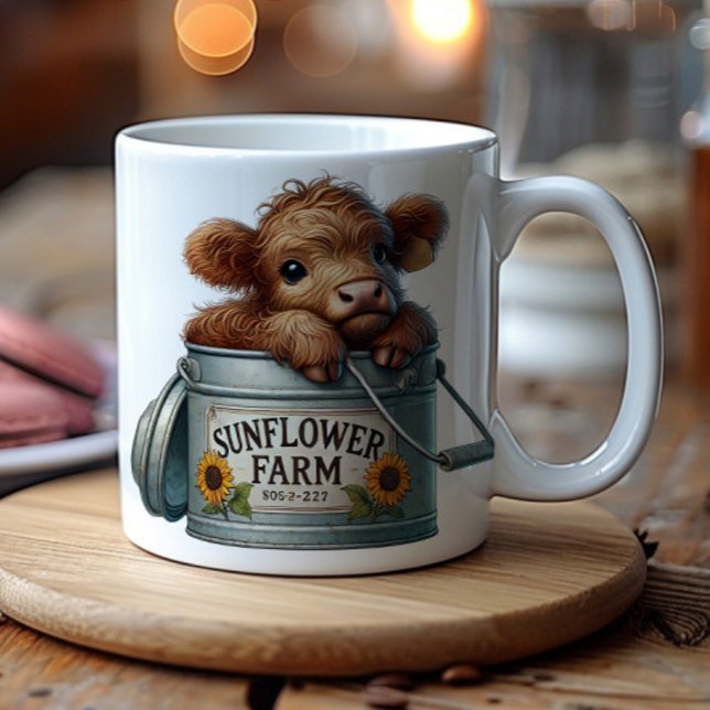 Caneca De Café Baby Highland Cow Fazenda de girassol (Baby Highland cow and sunflowers farm mug)