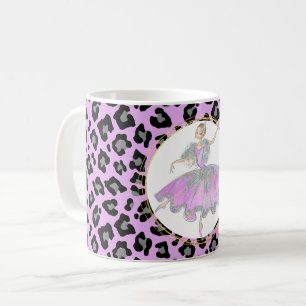 Caneca De Café Ballerina a rosa sobre o padrão de peles de leopa