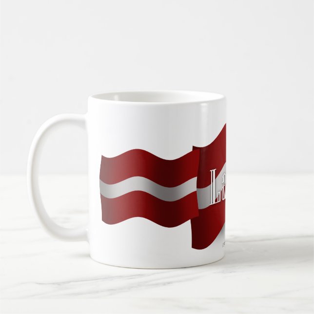 Caneca De Café Bandeira de ondulação de Latvia (Esquerda)