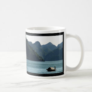 Caneca De Café Barco na baía de Halong