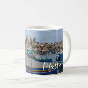 Caneca De Café Barcos de pesca tradicionais coloridos em Malta