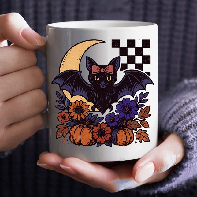 Caneca De Café Bat De Halloween Com Estética Gótica Da Lua (This retro Halloween bat design captures spooky charm with a gothic twist.)