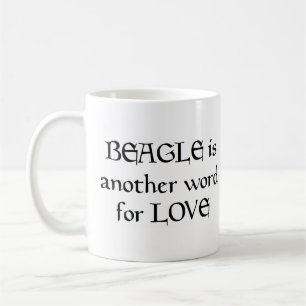 caneca de café beagle word