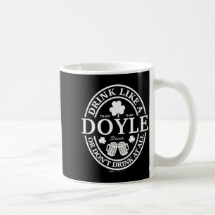 Caneca De Café Beba Como Um Trevo de Doyle Dia de São Patrício