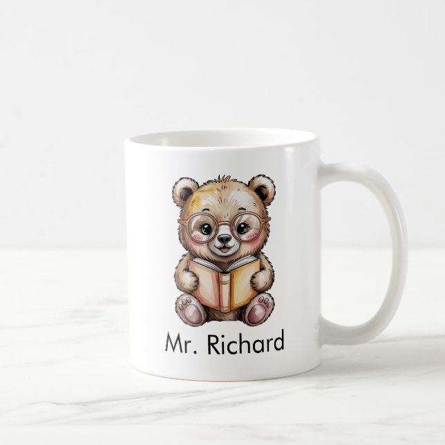 Caneca De Café Bebê Urso Pardo Fofo Lendo um Livro Personalizado (Direita)