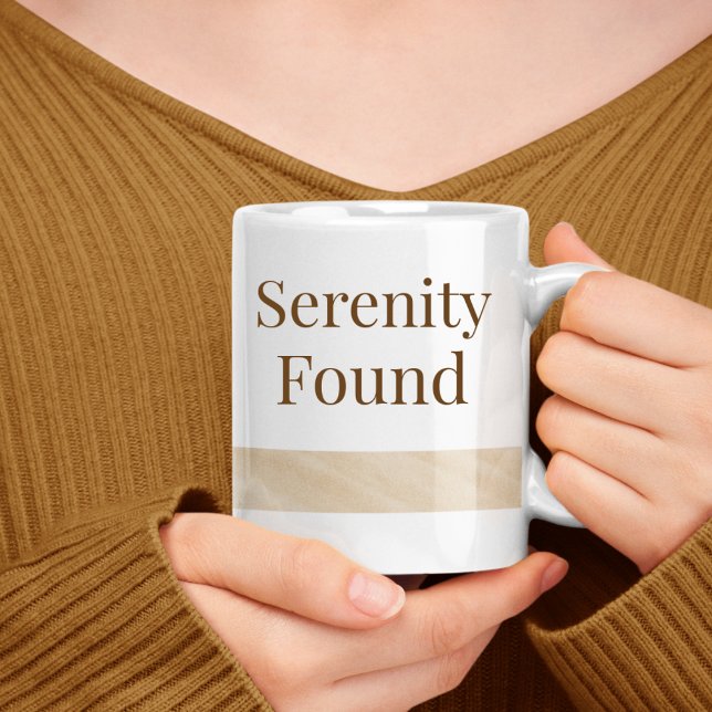 Caneca De Café Beige Serenity Band Mug (Beige watercolor band with serene wording for slow, meaningful morning moments)