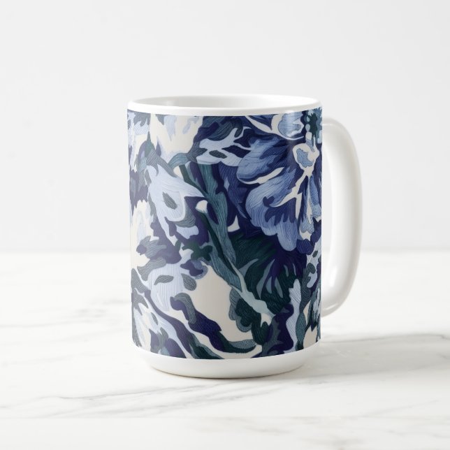 Caneca De Café Belo Design Floral em Tons de Azul (Frente Esquerda)