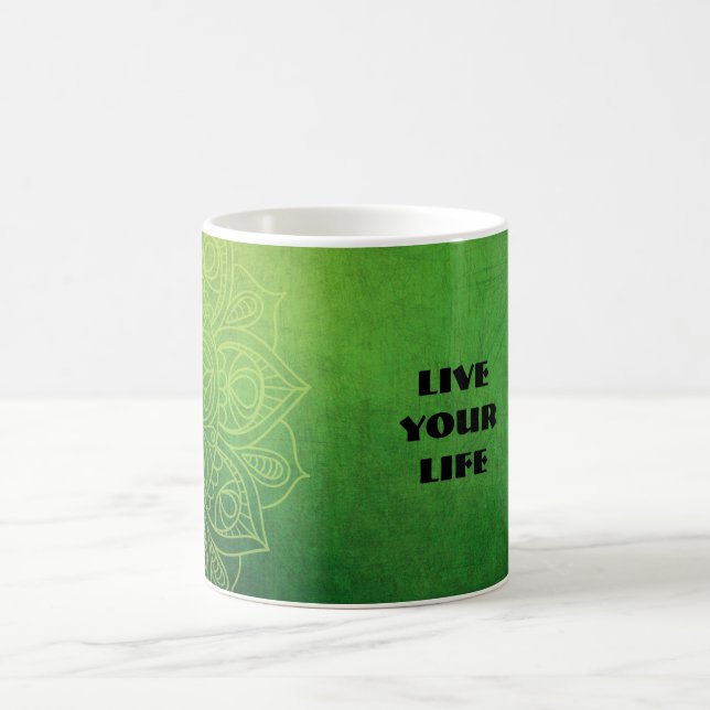 Caneca De Café Belo Mandala Verde com citação. (Centro)