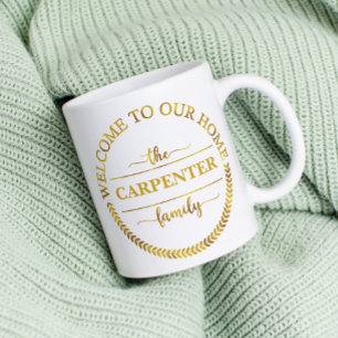 Caneca De Café Bem-vindo à nossa família personalizada Dourada