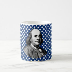 Caneca De Café Ben Franklin com fundo das estrelas