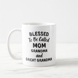 Caneca De Café Bendita por ser chamada de MÃE Avó e Bisavó