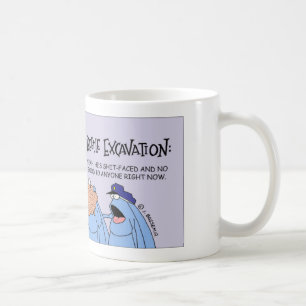 Caneca De Café Besouro de estrume no local da escavação