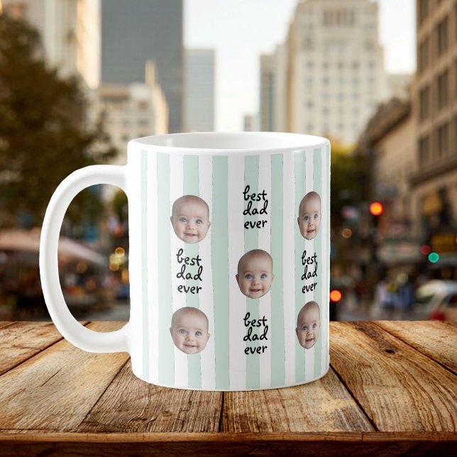 Caneca De Café Best Dad Ever Cute Stripes Baby Face Photo (Criador carregado)