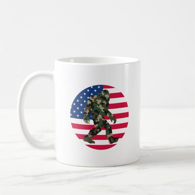Caneca De Café Bigfoot Sasquatch Camo (Esquerda)