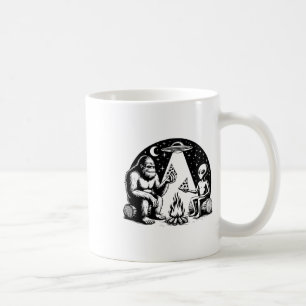 Caneca De Café Bigfoot Ufo Alien Pizza Acampamento Fogueira Camin