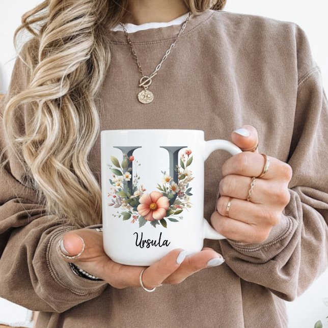 Caneca De Café Birth Flower Coffee Mug, Custom Floral Initial Mug (wildflower monogram gift, custom mug for mom, floral gift for daughter, floral gift for friend,)