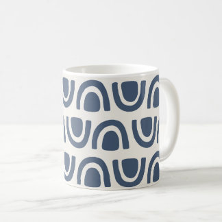 Caneca De Café Blocos de Arco Orgânico Moderno Padrão Azul Marinh