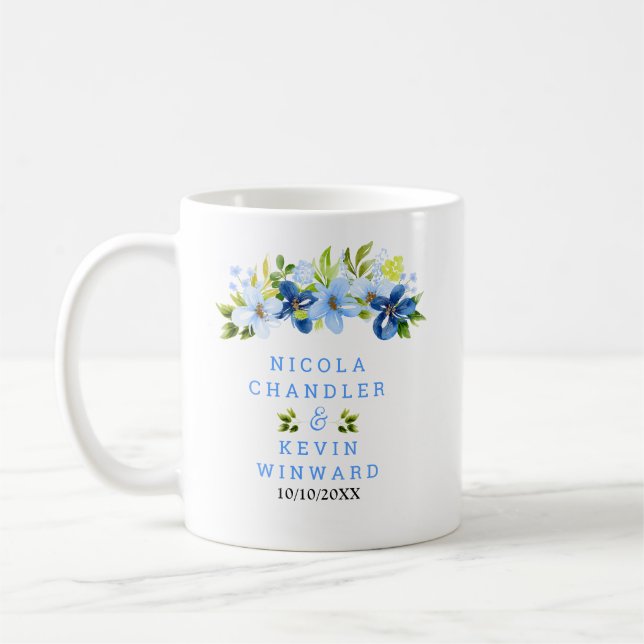 Caneca De Café Blue and Navy Flowers with Foliage Wedding (Esquerda)