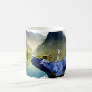 Caneca De Café Blue Heron em um lago bonito no Vietnã