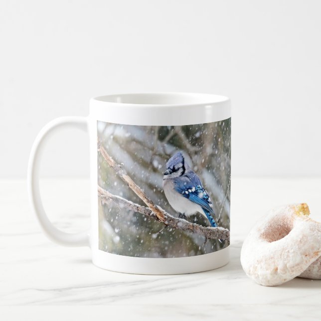 Caneca De Café Blue Jay em uma tempestade de neve (Com Donut)