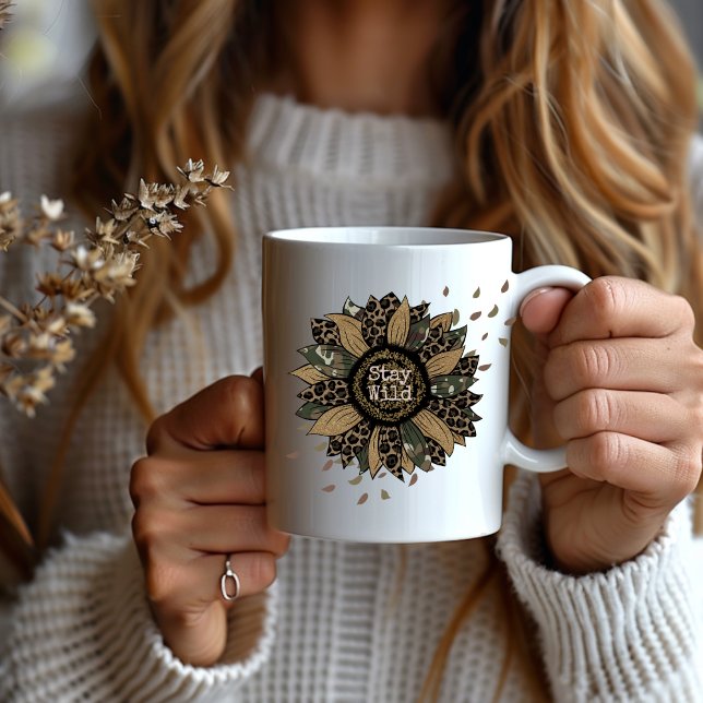 Caneca De Café Boho "Fique Selvagem" Camo Sunflower 15oz Café Mug (Criador carregado)